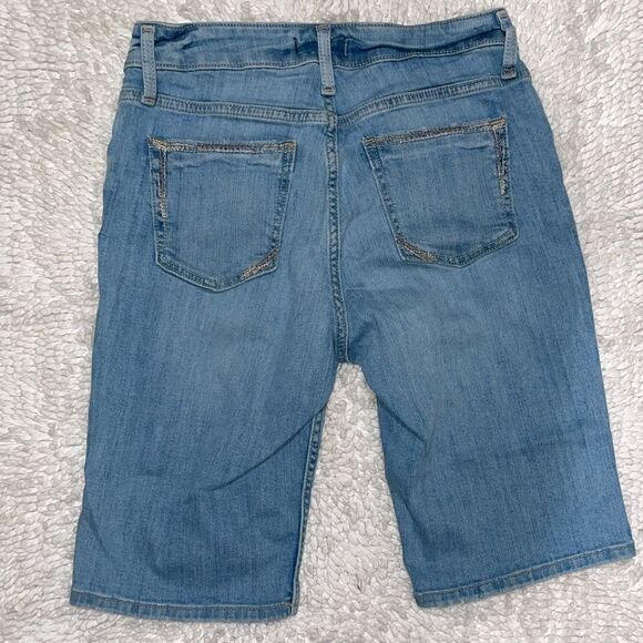 Silver Suki Bermudia Short Size 26 - Picture 3 of 5